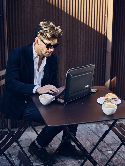 Etui, Case na Macbook 15-16" Thule Gauntlet - granatowy, zdjęcie 10